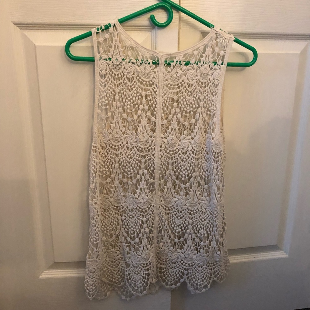 Lace Tank - Picture 3 of 3